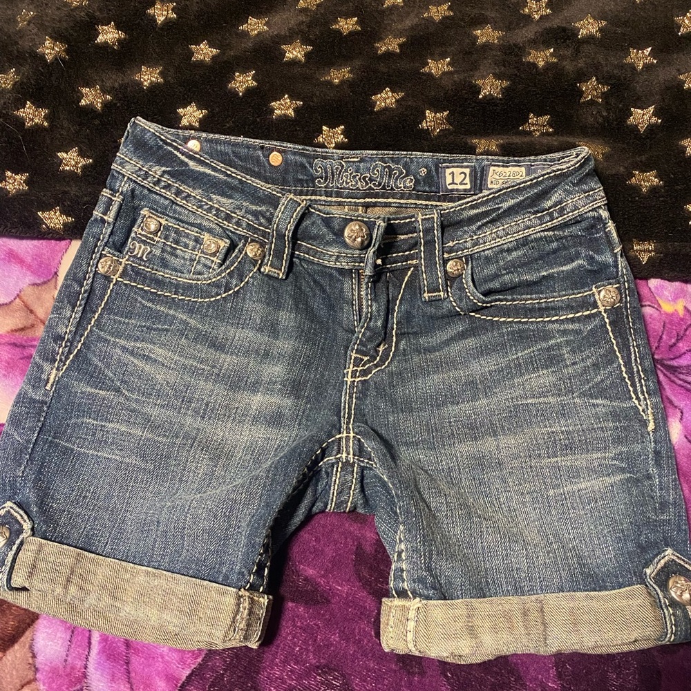 Women’s miss me shorts